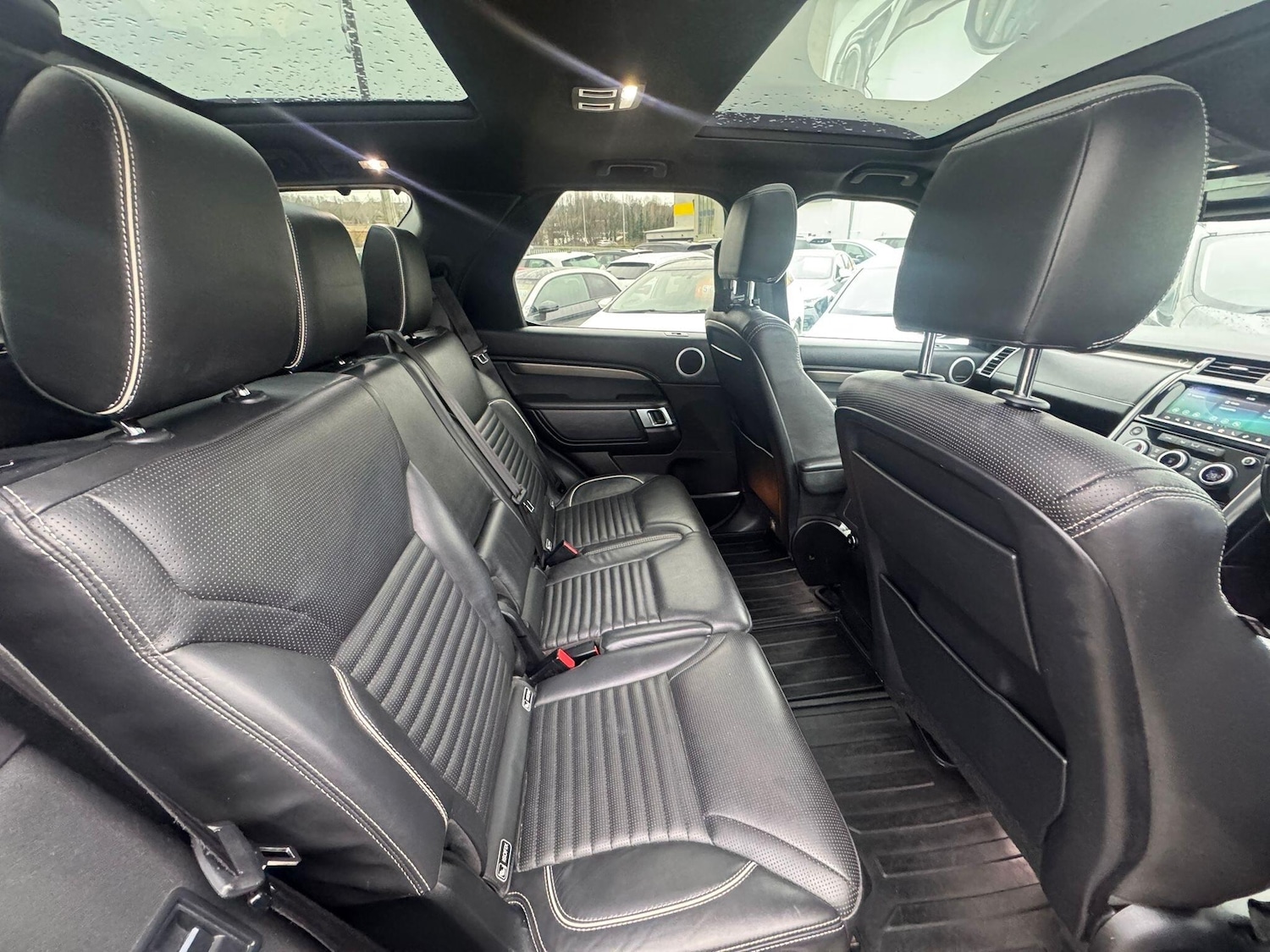 Used Land Rover Discovery 2018 for sale - 77029089: Photo 23