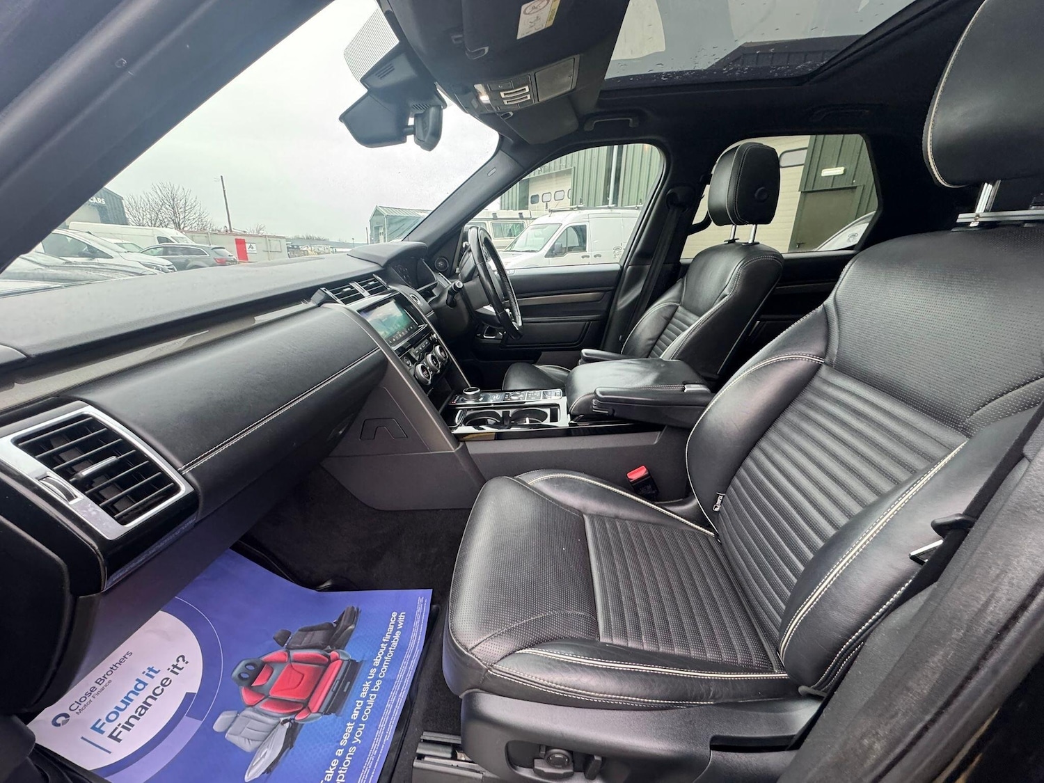 Used Land Rover Discovery 2018 for sale - 77029089: Photo 31