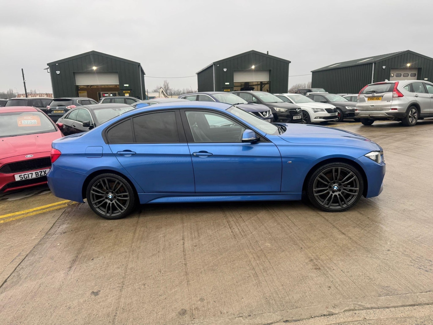 Used BMW 3 Series 2015 for sale - 77359096: Photo 10