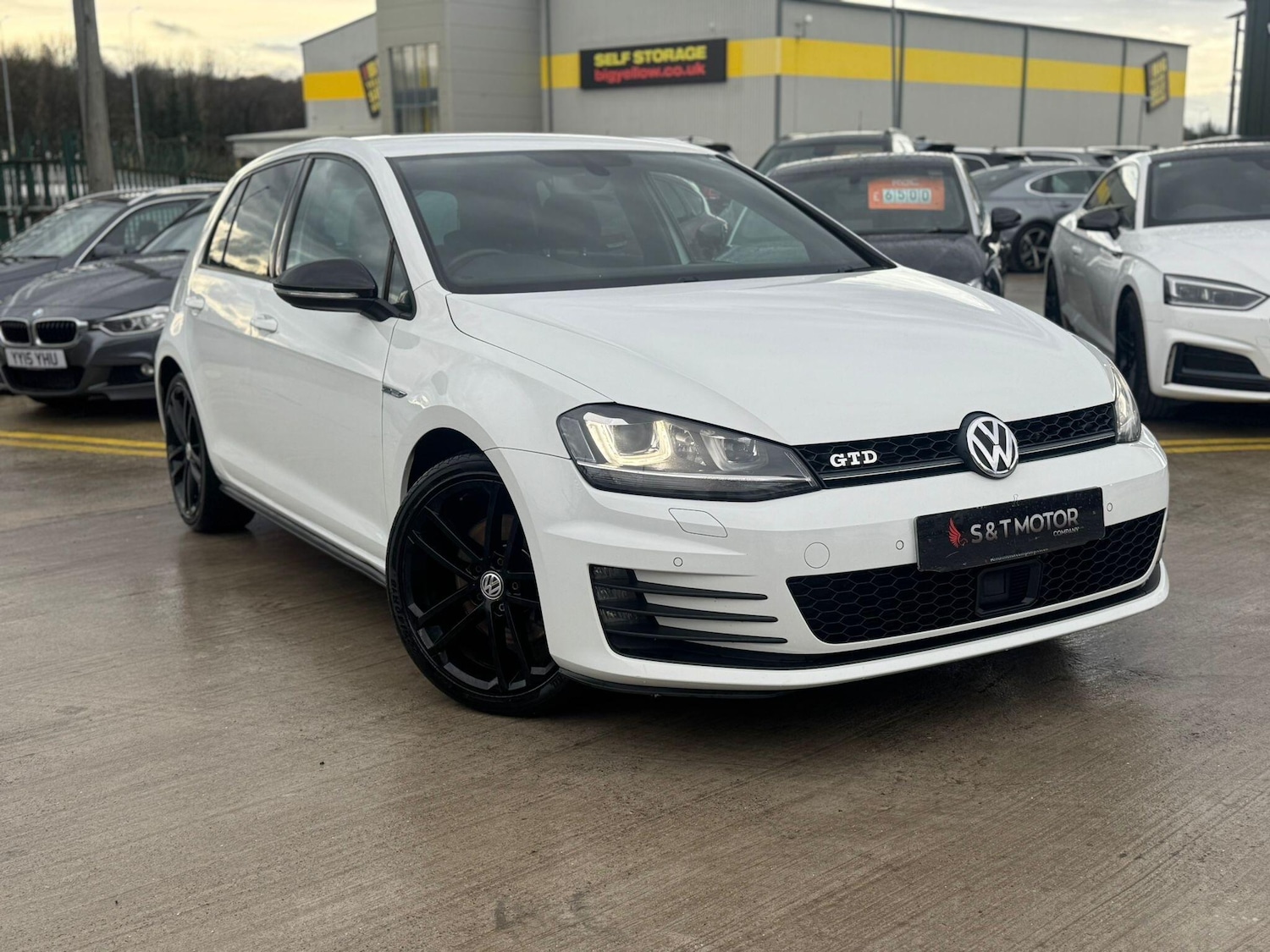 Used Volkswagen Golf for sale - 76727343: Photo 1