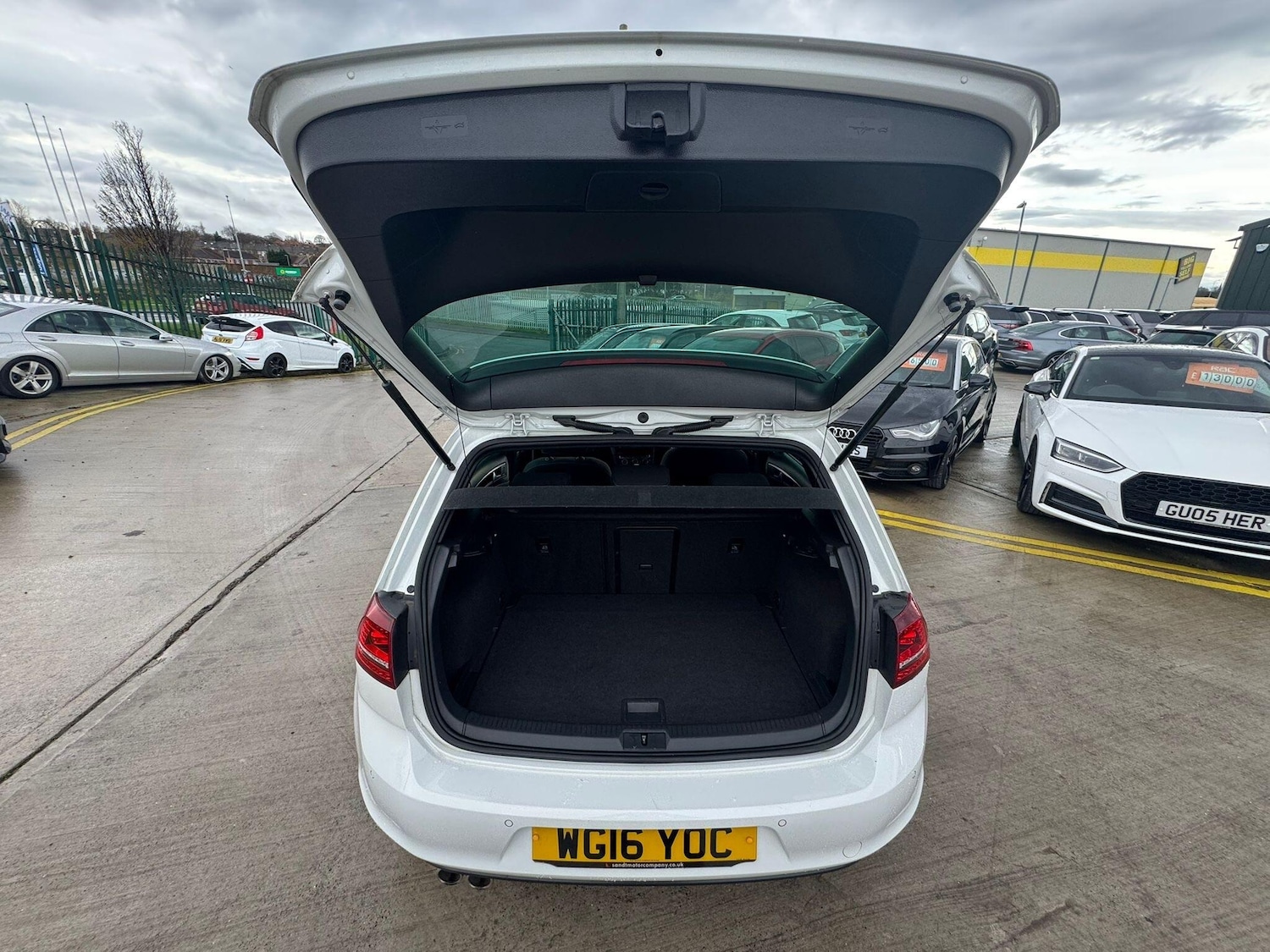 Used Volkswagen Golf for sale - 76727343: Photo 16