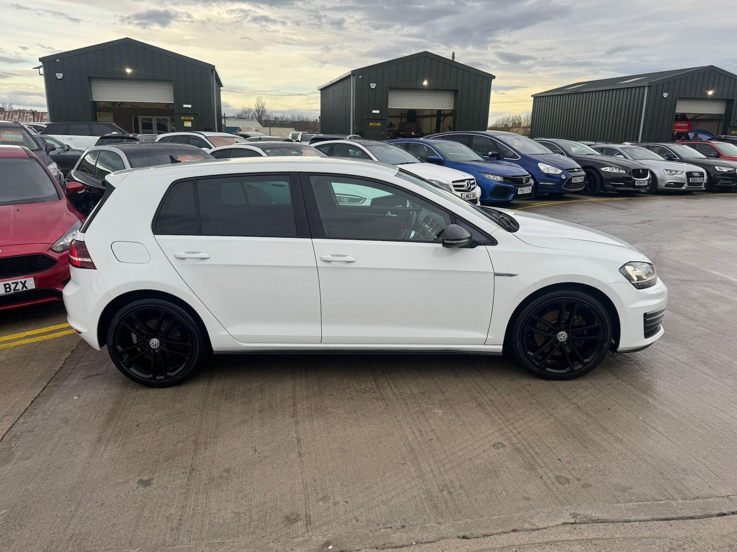 Used Volkswagen Golf for sale - 76727343: Photo 17