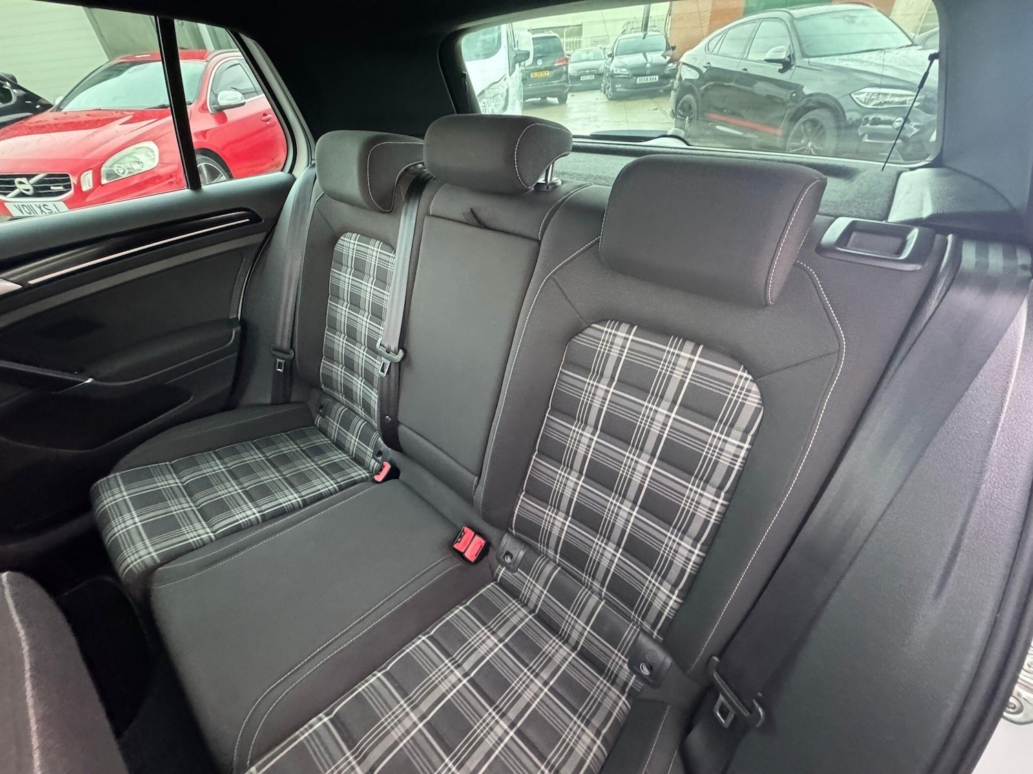 Used Volkswagen Golf for sale - 76727343: Photo 4