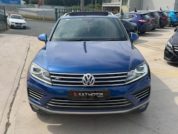 Used Volkswagen Touareg 2016 for sale - 79508604: Photo