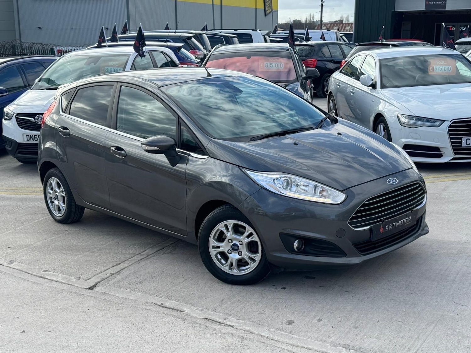 Used Ford Fiesta 2016 for sale - 77909094: Photo 5