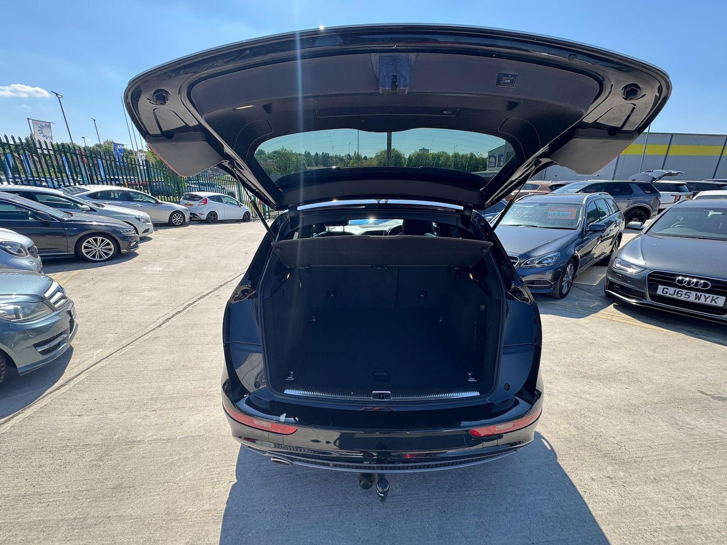 Vehicle 29