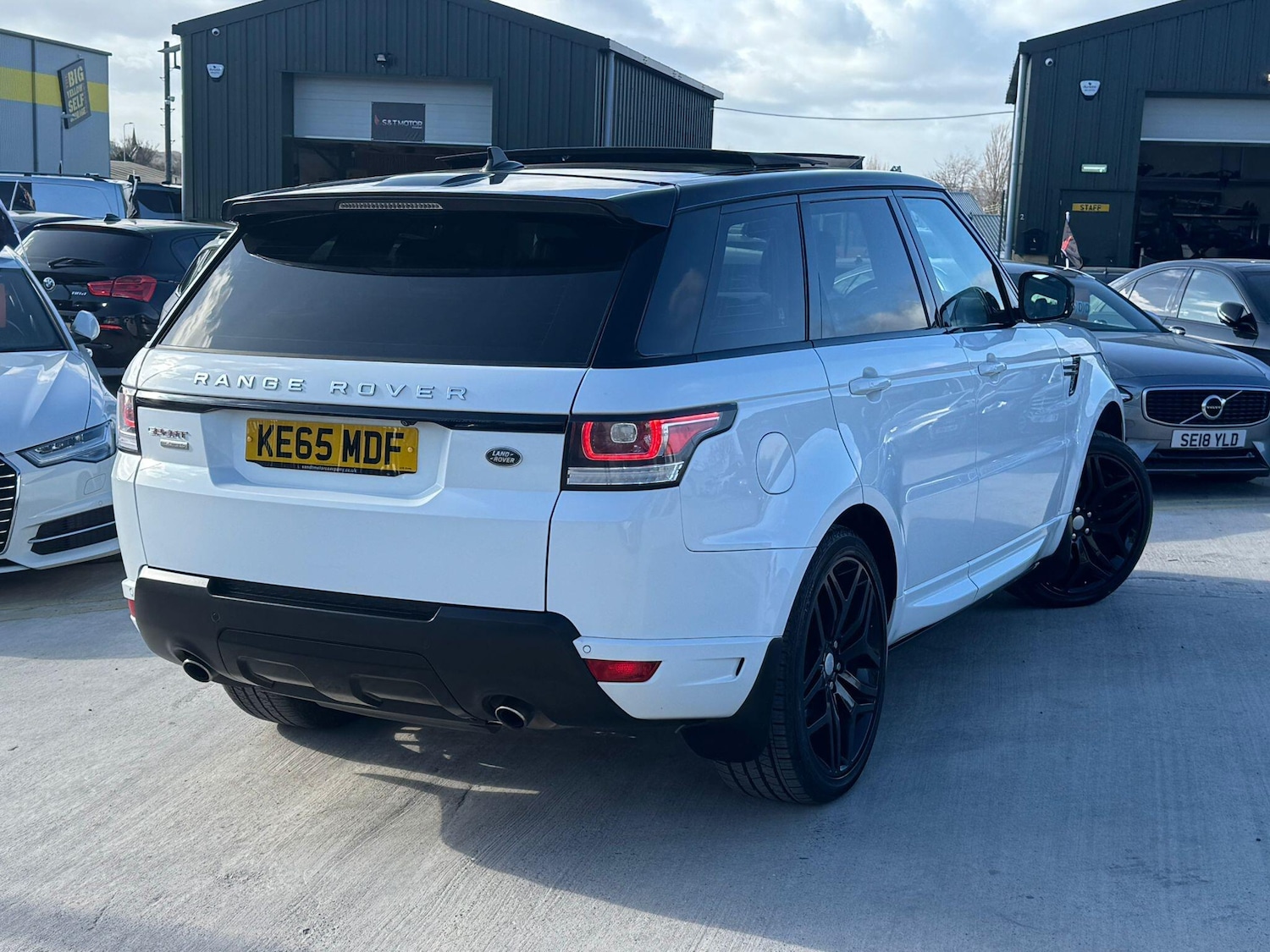 Used Land Rover Range Rover Sport 2015 for sale - 77892246: Photo 13