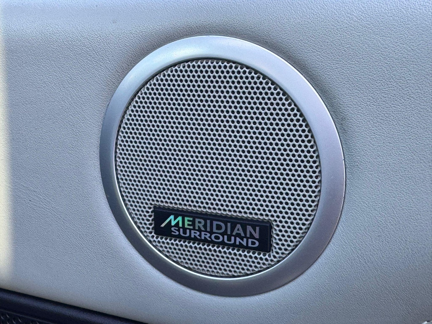 Used Land Rover Discovery 2018 for sale - 76991960: Photo 32