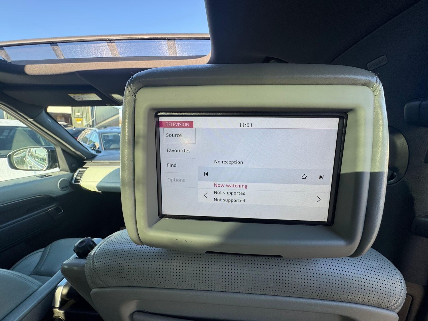 Used Land Rover Discovery 2018 for sale - 76991960: Photo 34