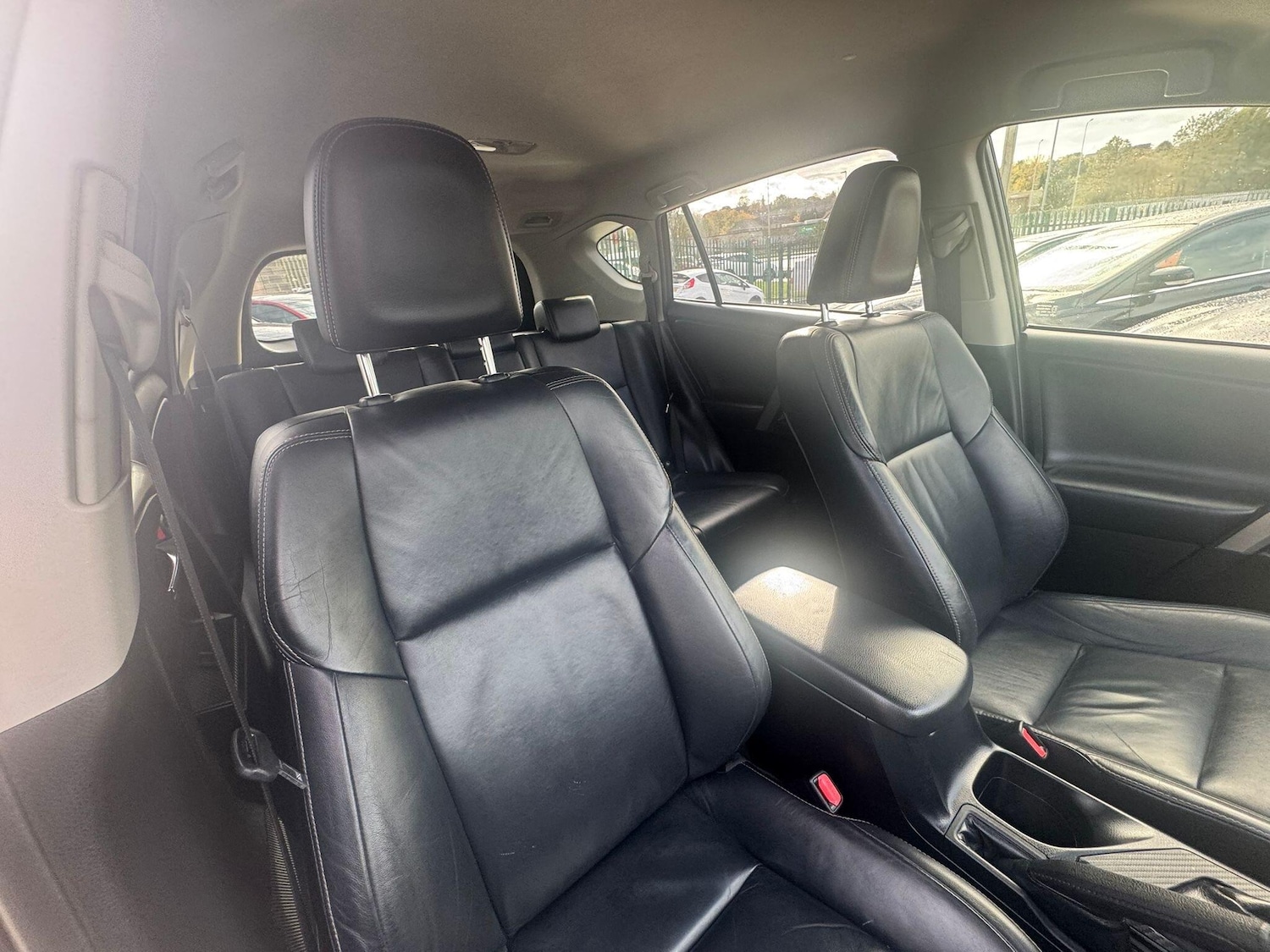 Used Toyota RAV4 2013 for sale - 76337002: Photo 18