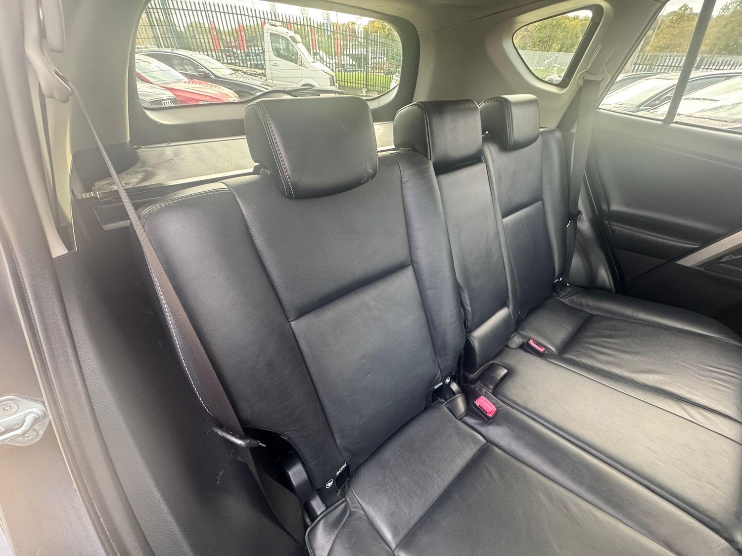 Used Toyota RAV4 2013 for sale - 76337002: Photo 22