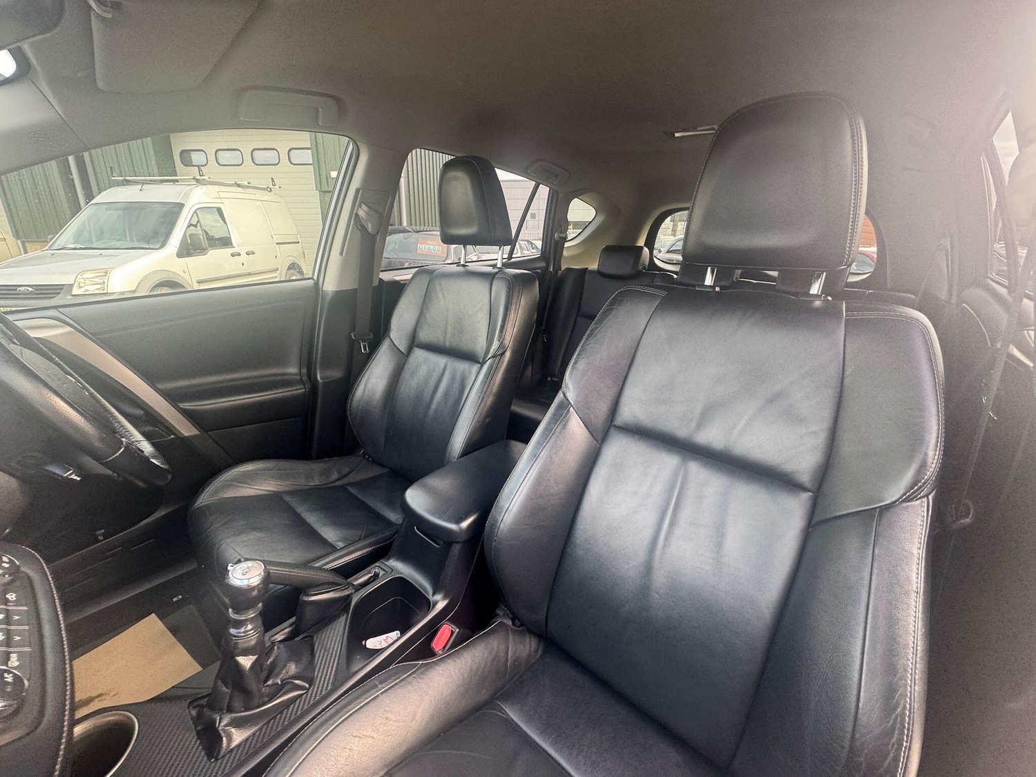 Used Toyota RAV4 2013 for sale - 76337002: Photo 28