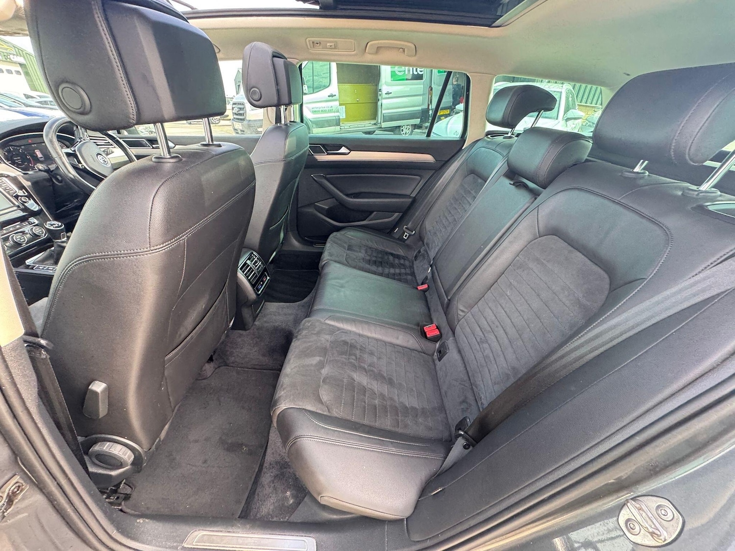 Used Volkswagen Passat for sale - 76990760: Photo 17