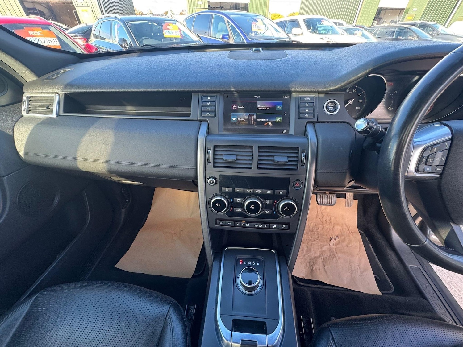 Used Land Rover Discovery Sport 2018 for sale - 76388089: Photo 13