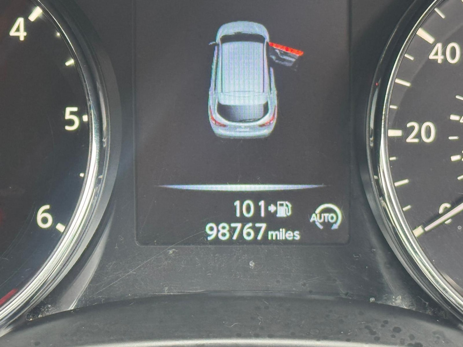 Used Nissan Qashqai 2014 for sale - 76592664: Photo 25