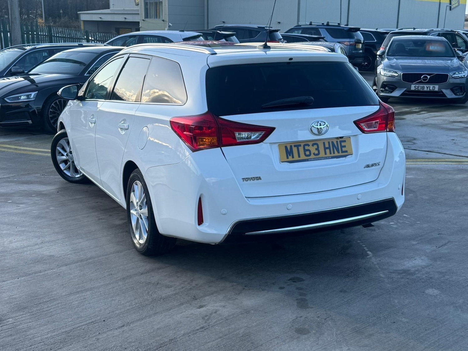 Used Toyota Auris 2013 for sale - 76802235: Photo 7