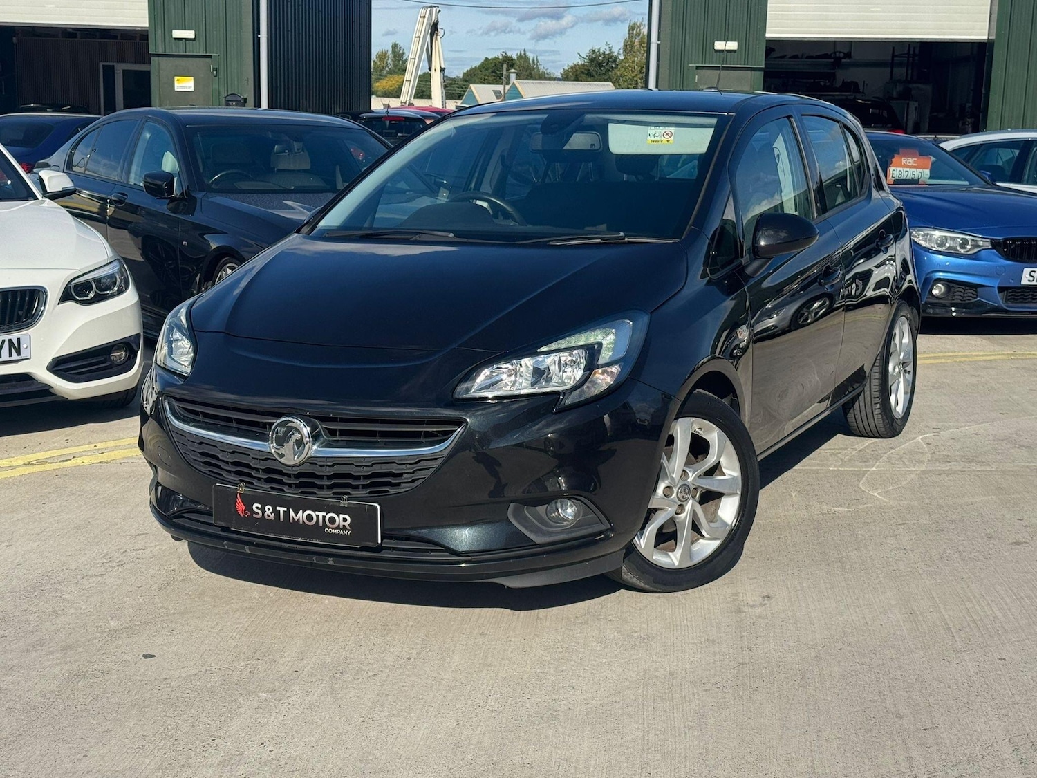 Used Vauxhall Corsa 2016 for sale - 76987844: Photo 3