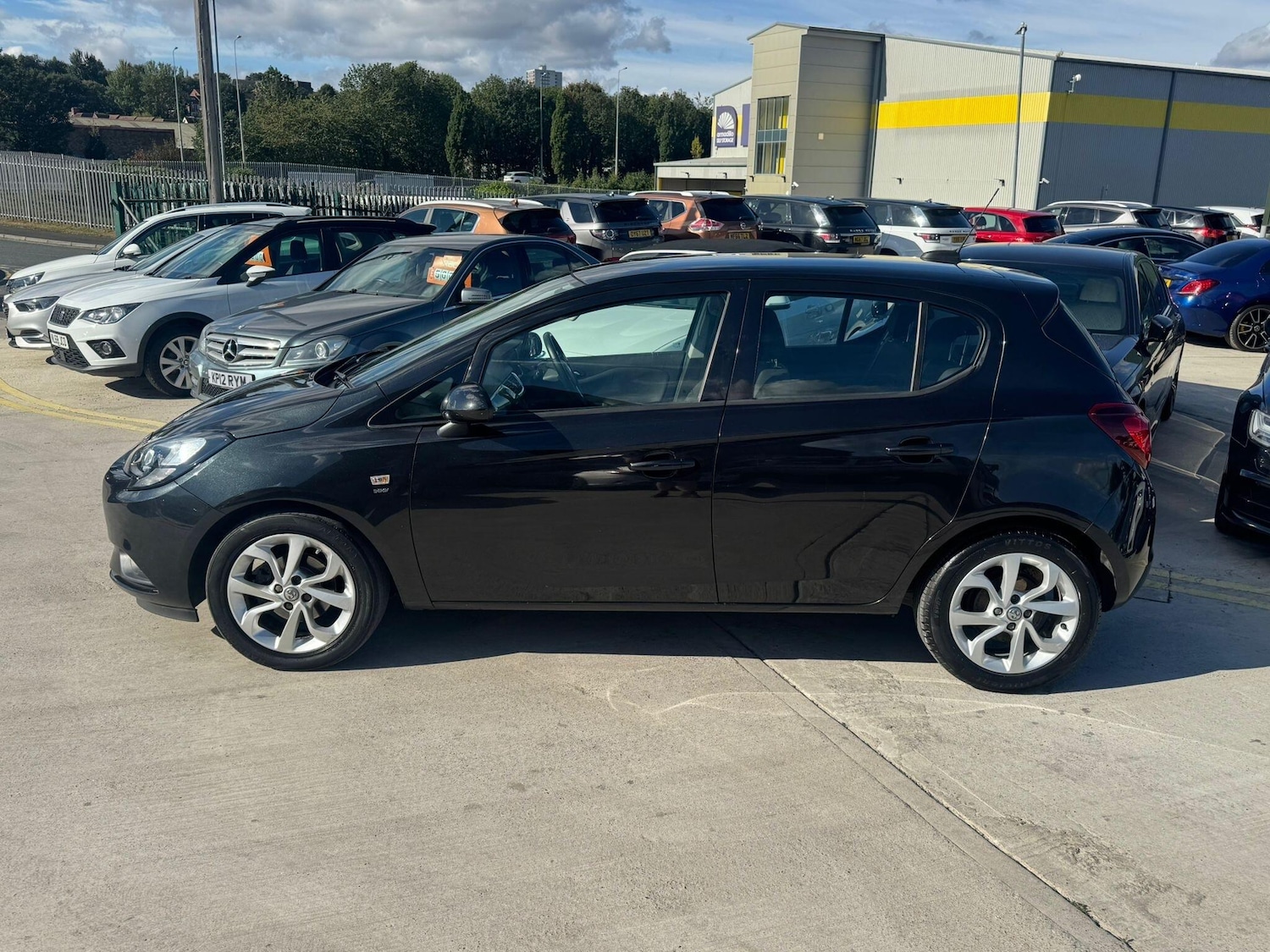 Used Vauxhall Corsa 2016 for sale - 76987844: Photo 8