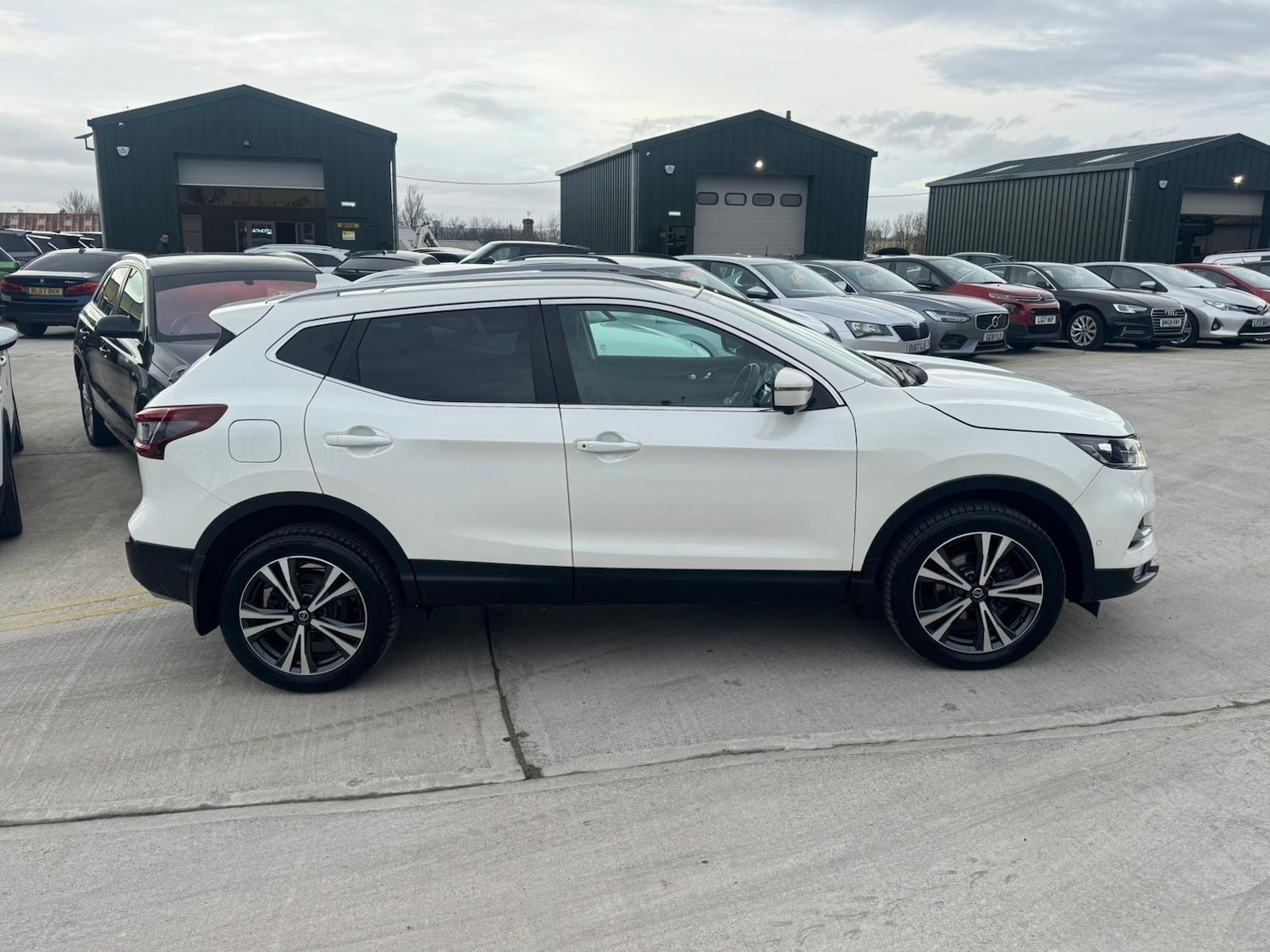 Used Nissan Qashqai 2020 for sale - 77647011: Photo 10