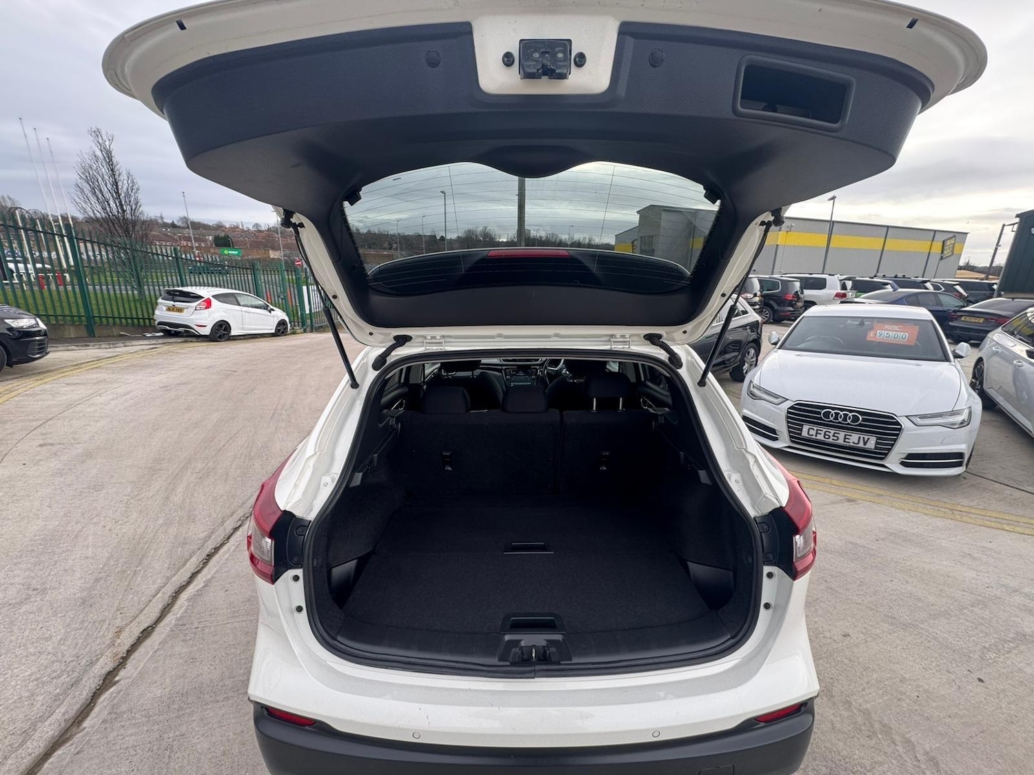 Used Nissan Qashqai 2020 for sale - 77647011: Photo 25