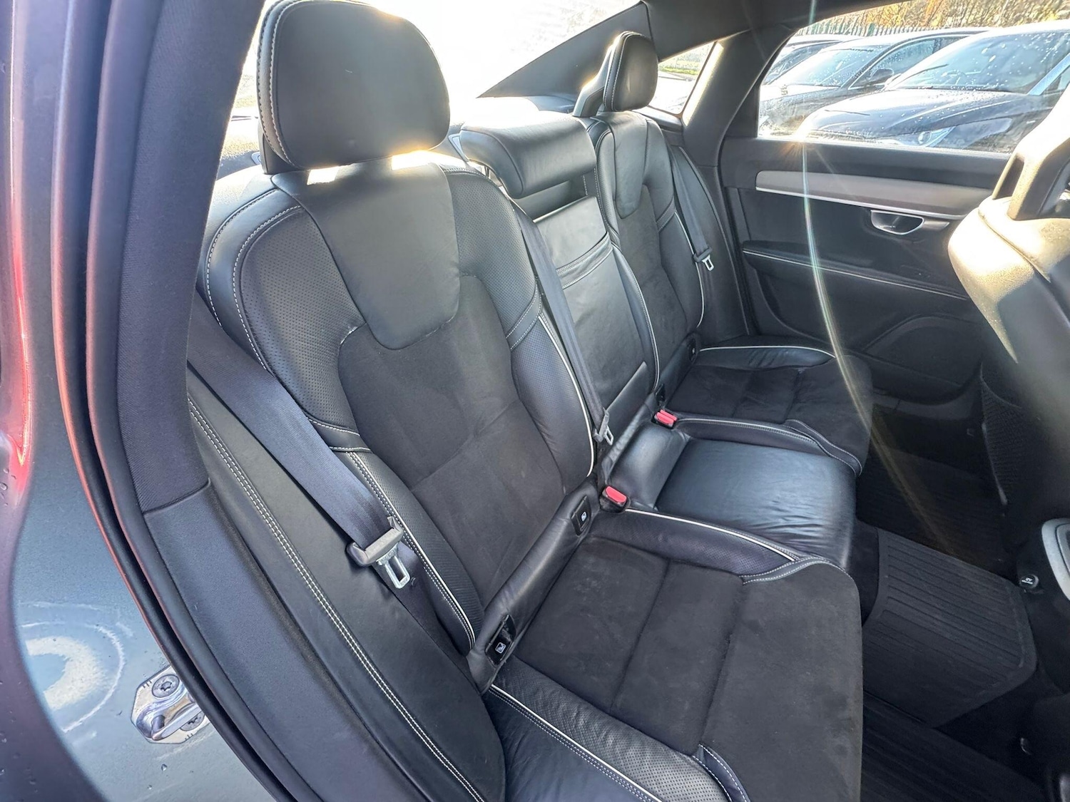 Used Volvo S90 2018 for sale - 76658665: Photo 17