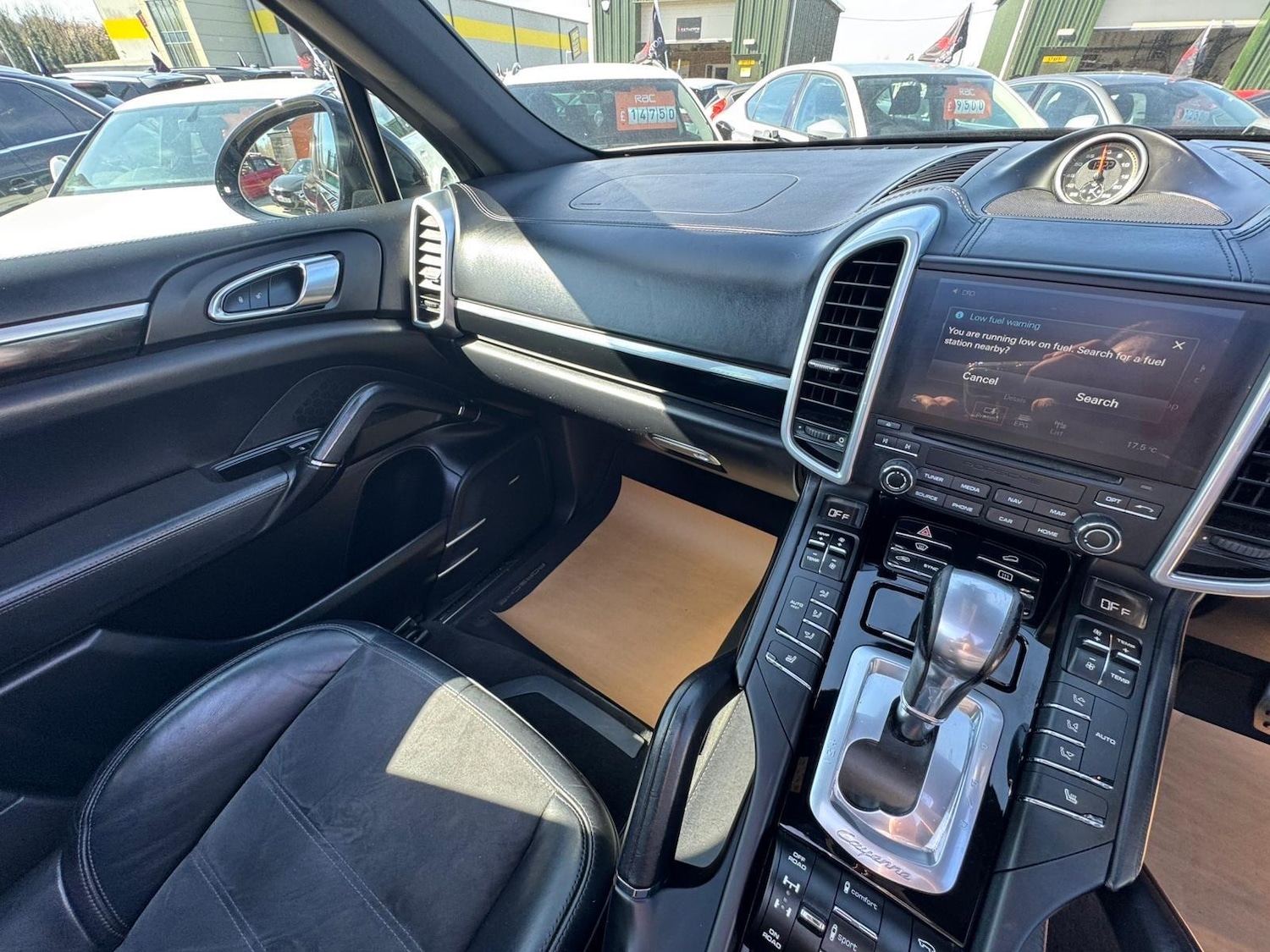 Used Porsche Cayenne 2016 for sale - 78157253: Photo 13