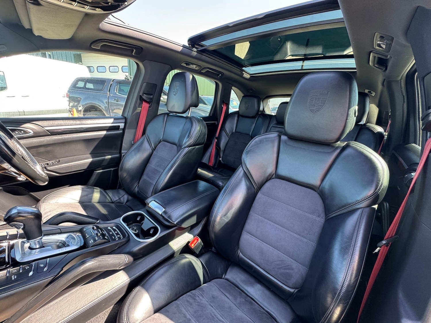 Used Porsche Cayenne 2016 for sale - 78157253: Photo 27