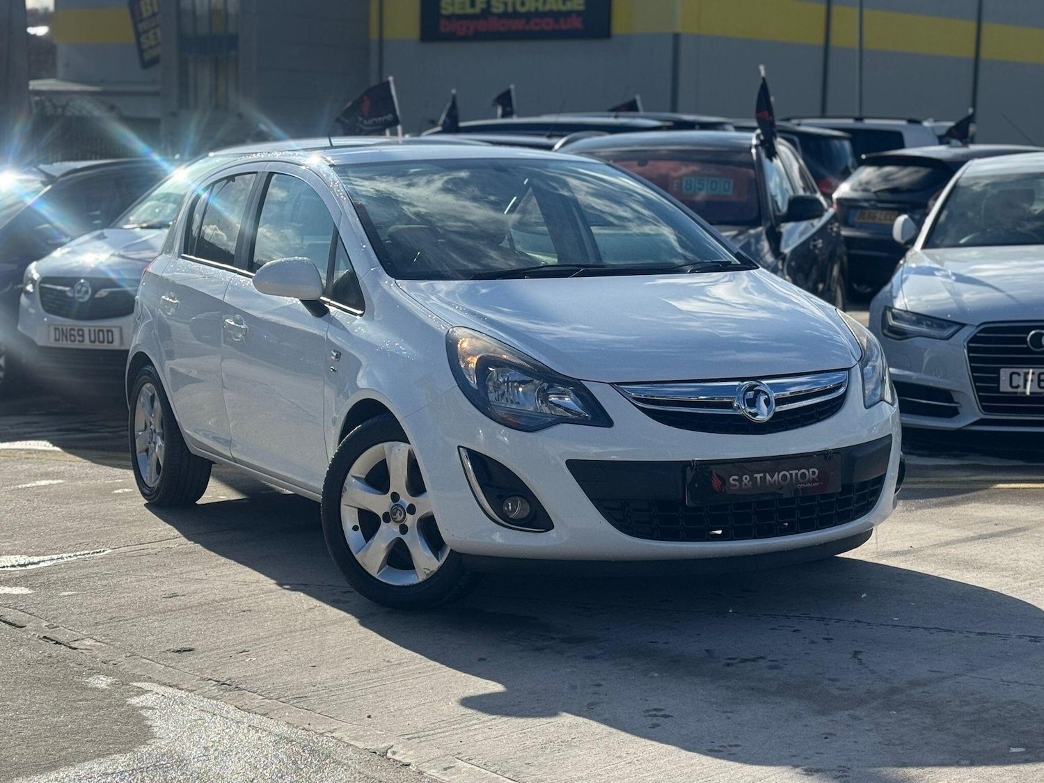 Used Vauxhall Corsa 2014 for sale - 78034335: Photo 1