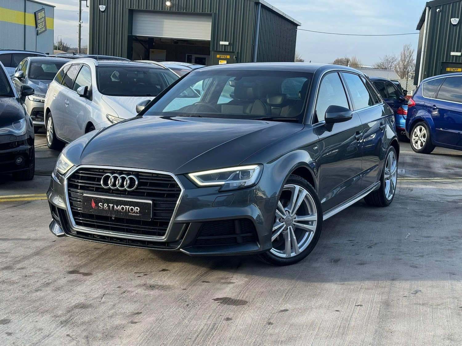 Used Audi A3 2016 for sale - 76913854: Photo 3