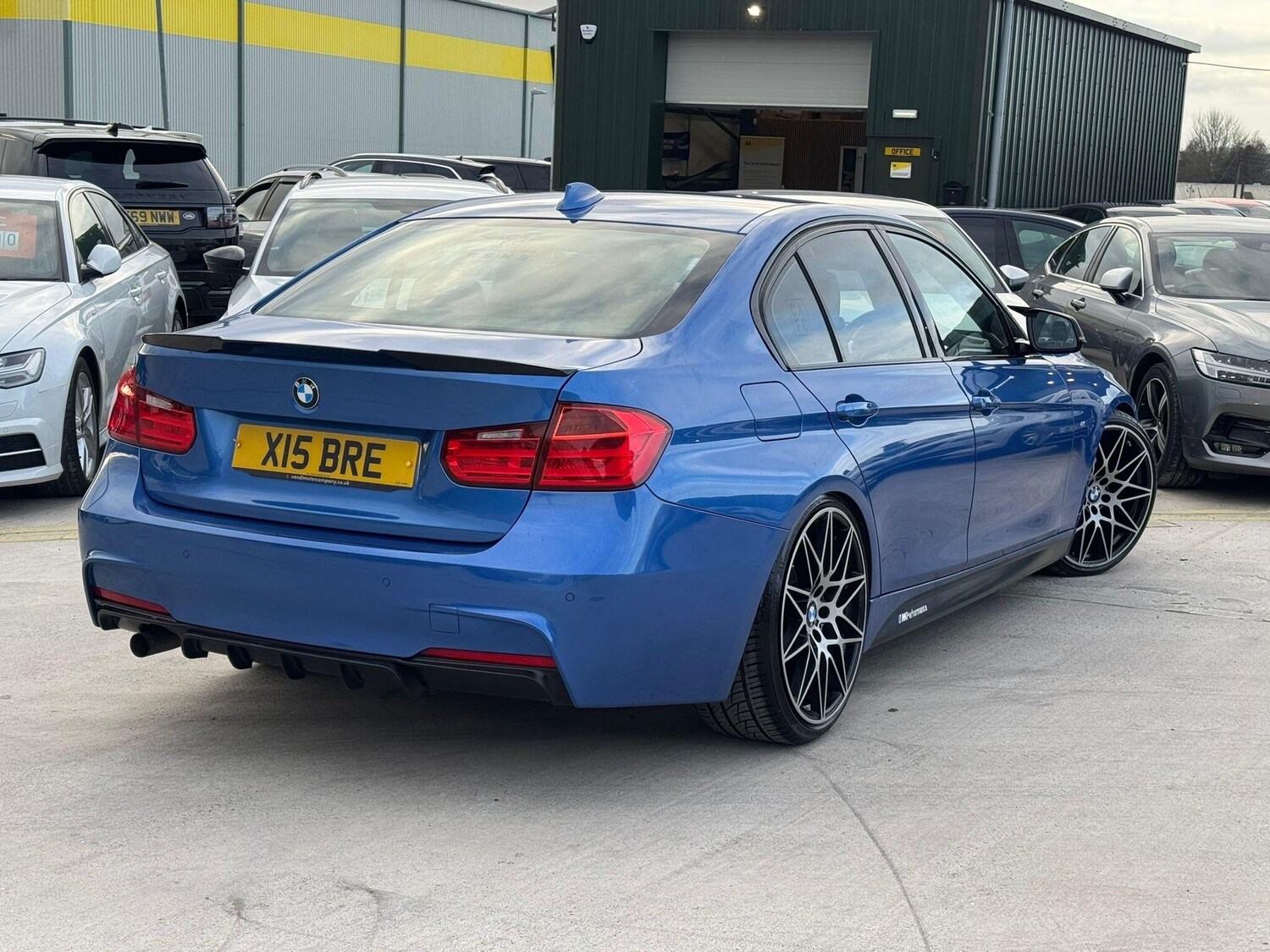 Used BMW 3 Series for sale - 77587351: Photo 11