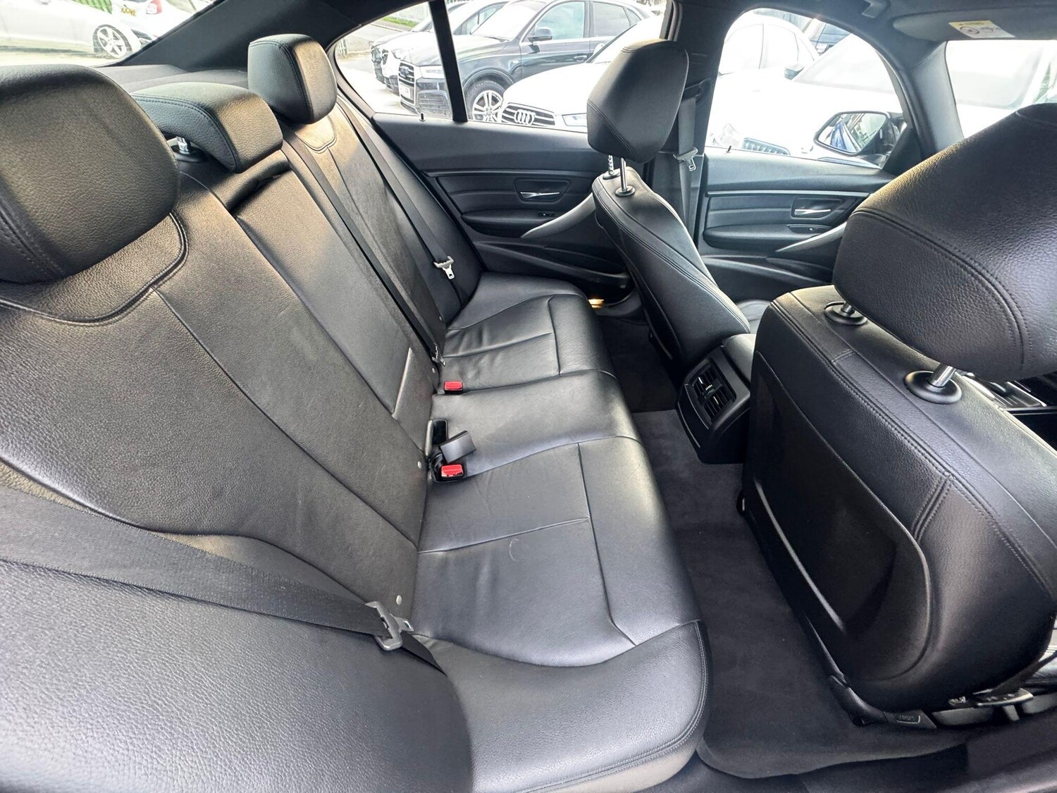 Used BMW 3 Series for sale - 77587351: Photo 19