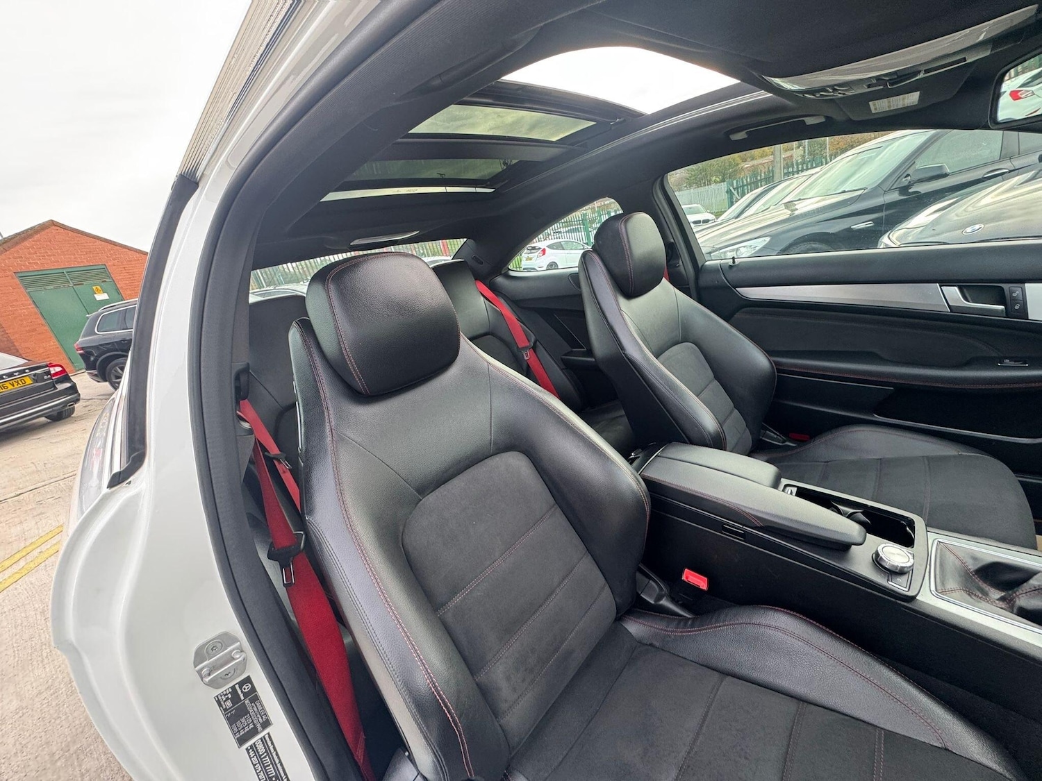 Used Mercedes-Benz C Class 2012 for sale - 76424144: Photo 15