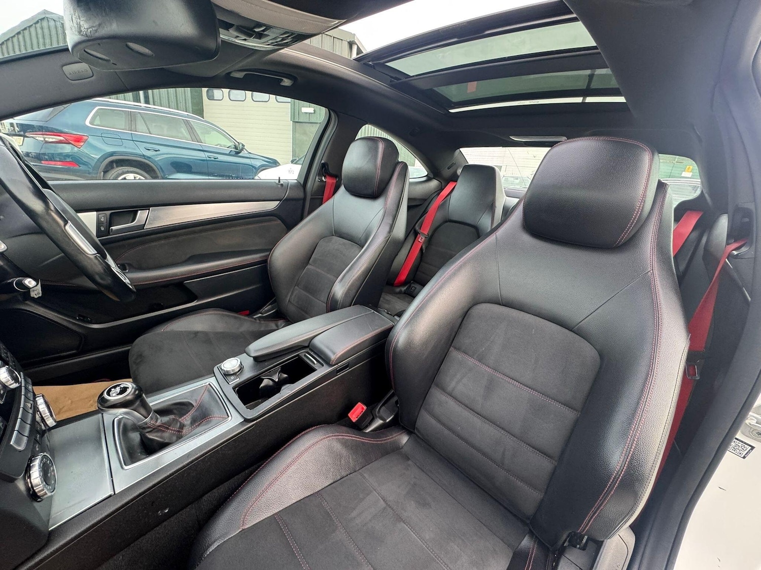 Used Mercedes-Benz C Class 2012 for sale - 76424144: Photo 23