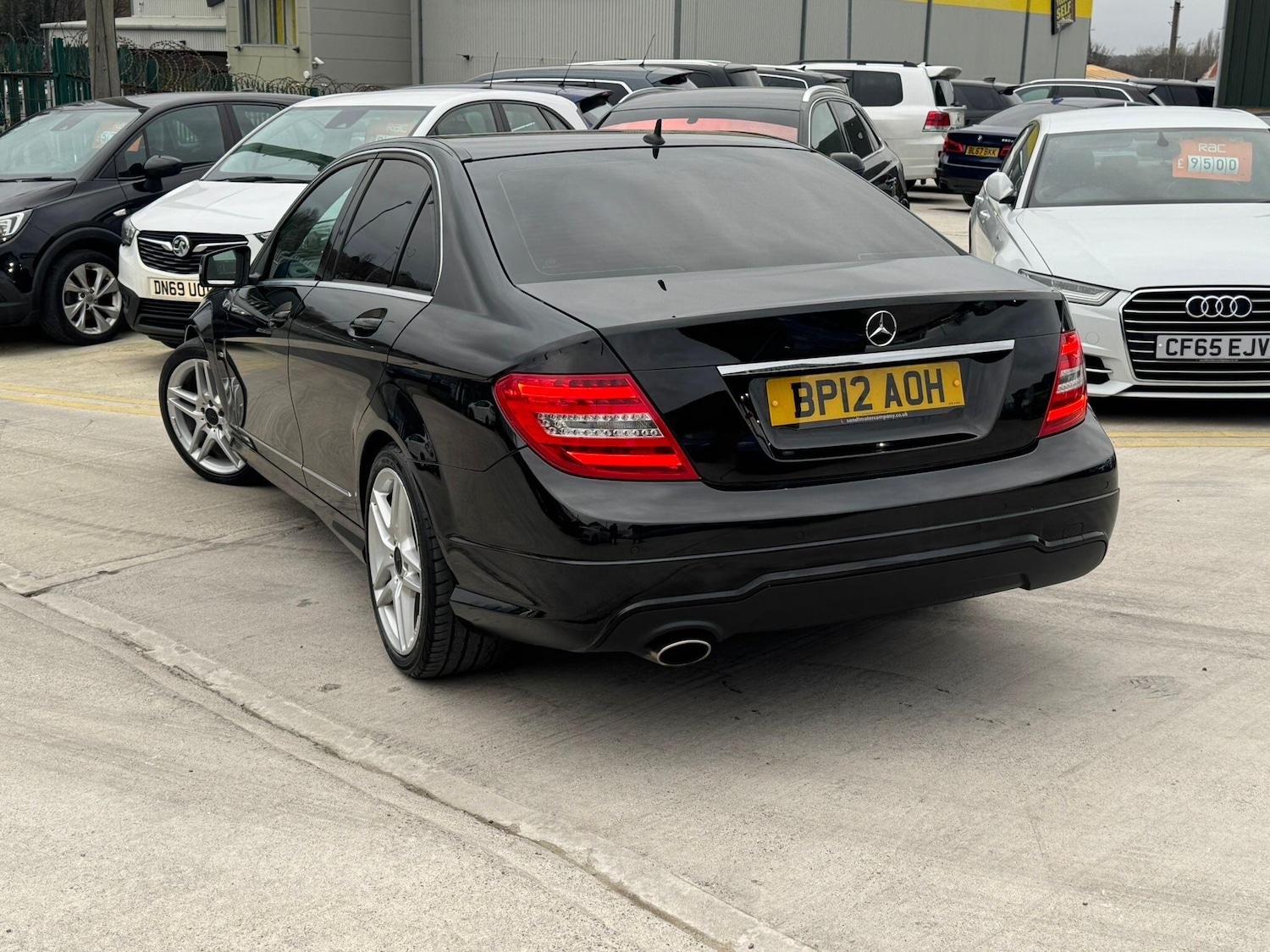 Used Mercedes-Benz C Class for sale - 77647017: Photo 5