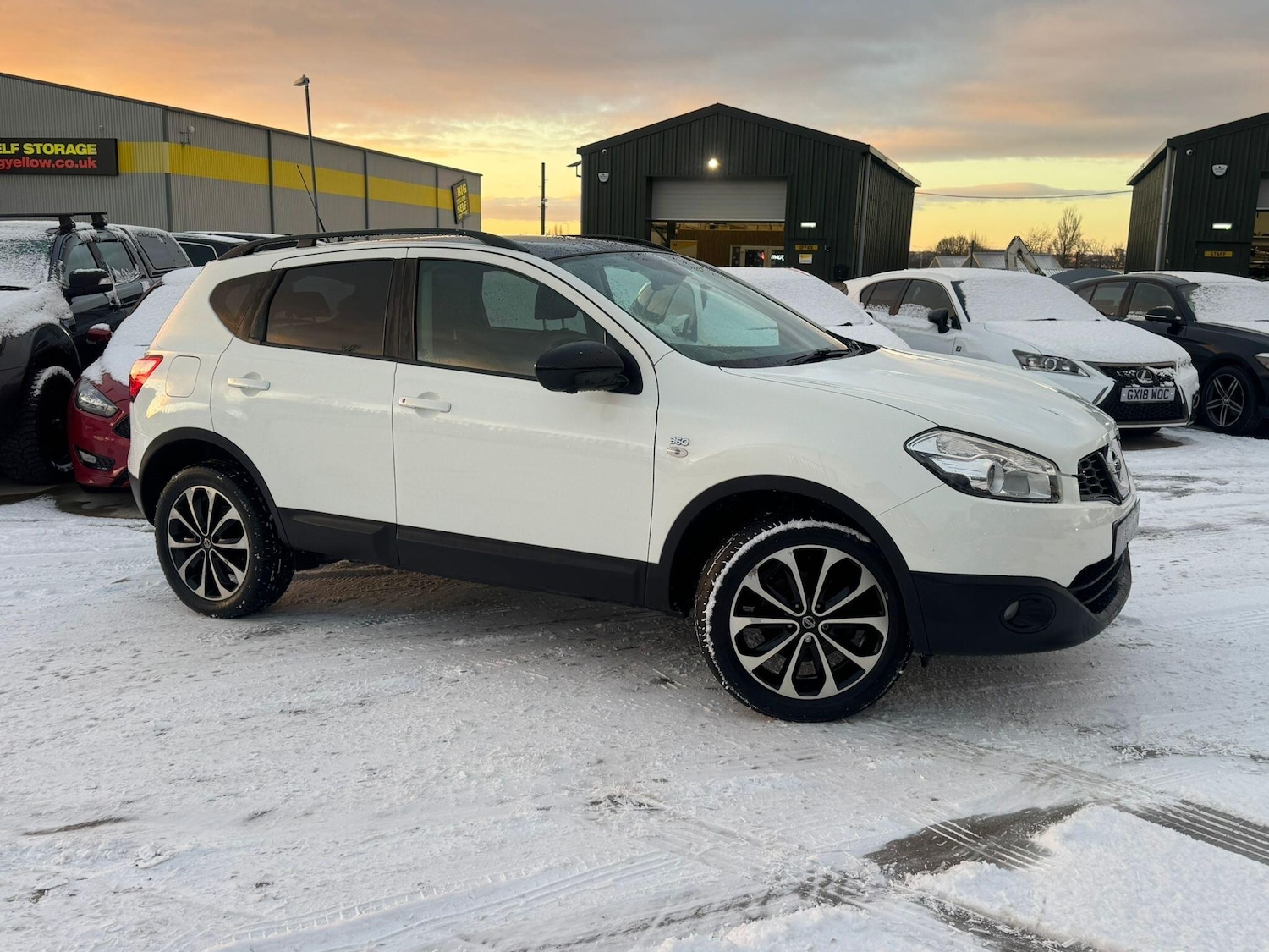 Used Nissan Qashqai 2013 for sale - 77131105: Photo 9
