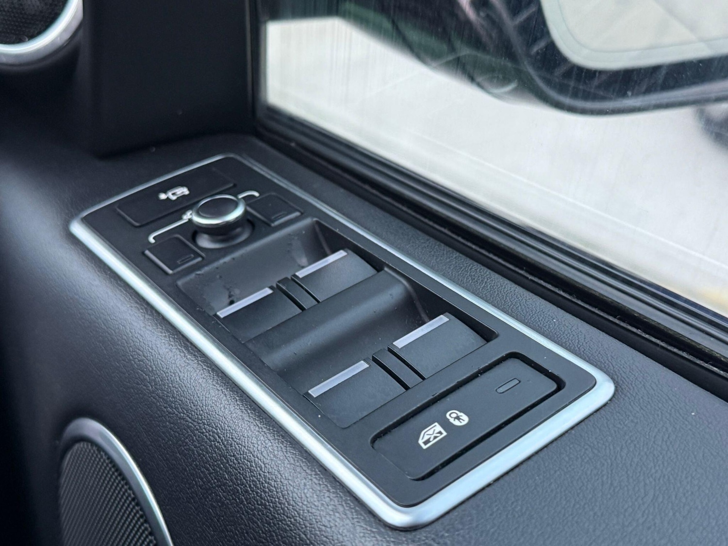 Used Land Rover Range Rover 2017 for sale - 77060280: Photo 21