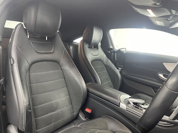Used Mercedes-Benz C-Class 2019 for sale - 75359264: Photo