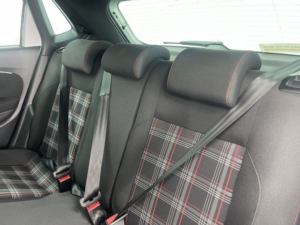 Used Volkswagen Polo 2017 for sale - 77249941: Photo 15