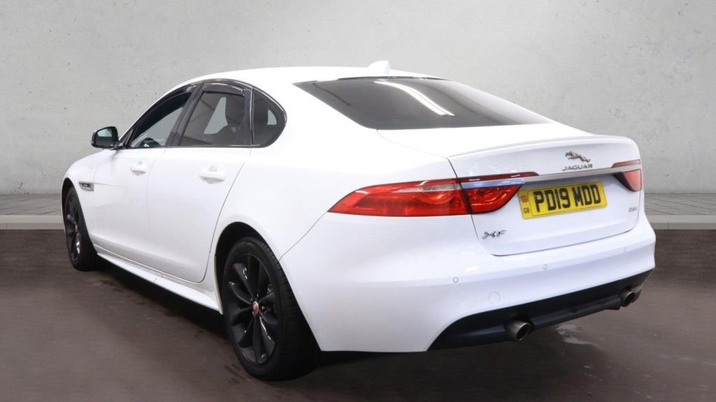 Used Jaguar XF 2019 for sale - 76901178: Photo 6