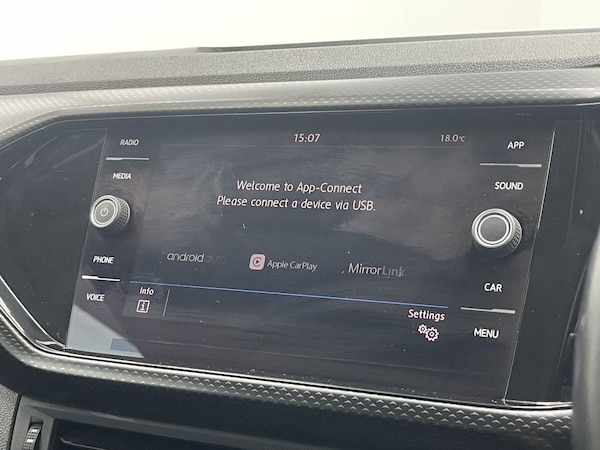 Used Volkswagen T-Cross 2019 for sale - 75596368: Photo 3