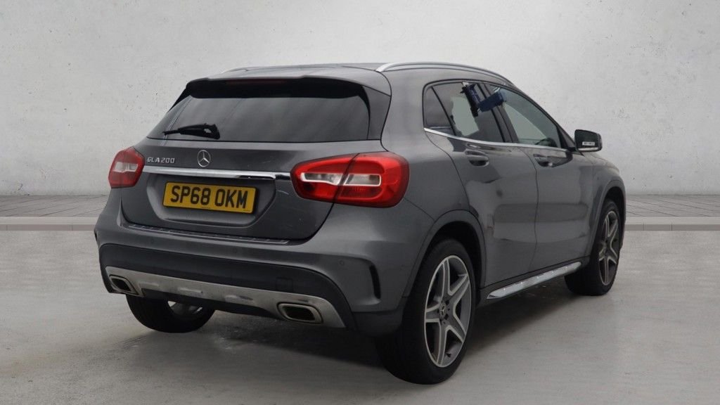 Used Mercedes-Benz GLA 2018 for sale - 76356455: Photo 7