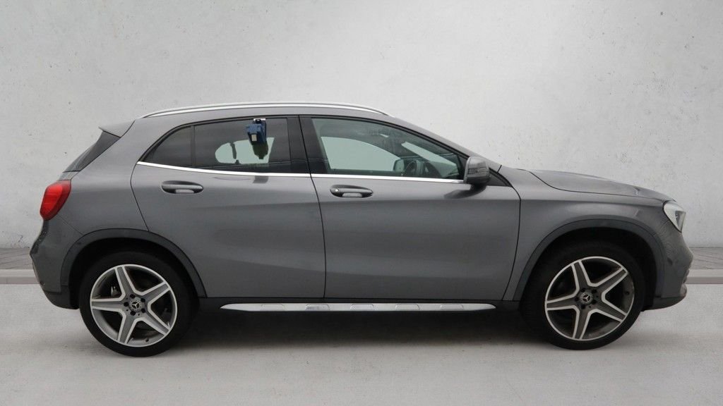 Used Mercedes-Benz GLA 2018 for sale - 76356455: Photo 8