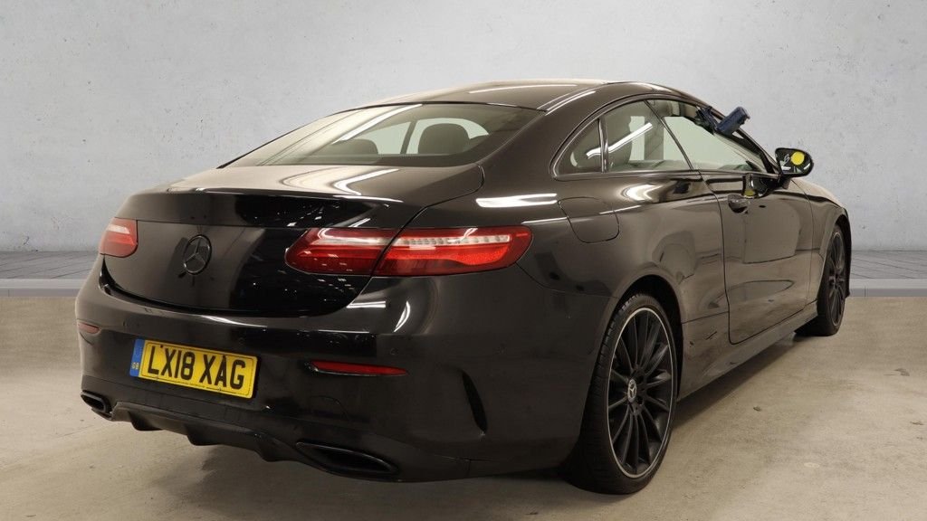 Used Mercedes-Benz E Class 2018 for sale - 77749017: Photo 7