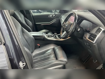 Used BMW X5 2019 for sale - 75777431: Photo