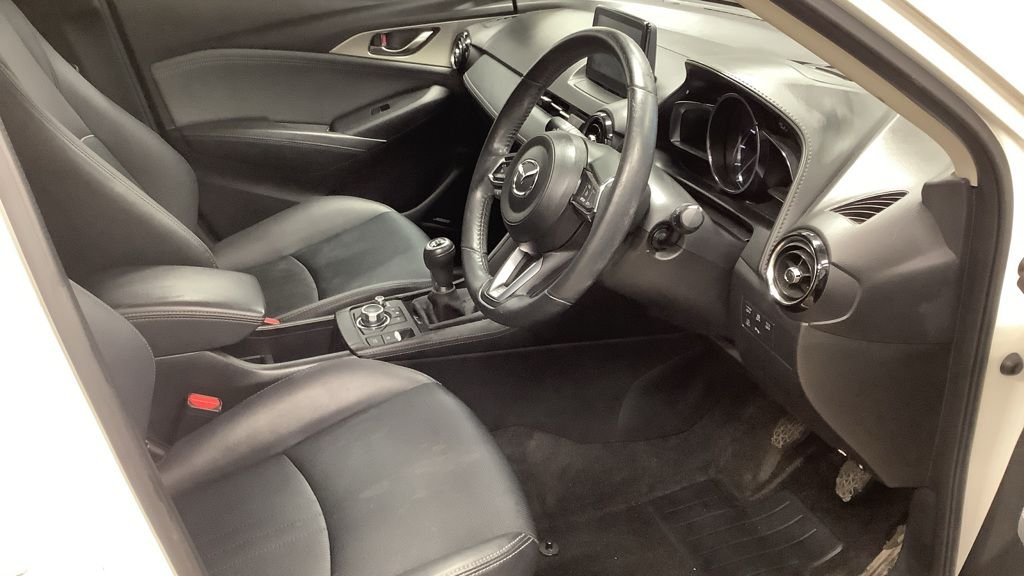 Used Mazda CX-3 2018 for sale - 77520927: Photo 2