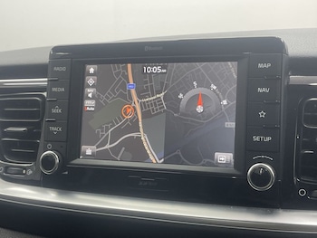 Used Kia Stonic 2020 for sale - 79584396: Photo