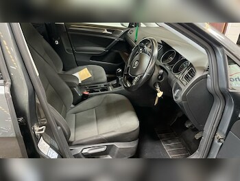Used Volkswagen Golf 2018 for sale - 75815120: Photo