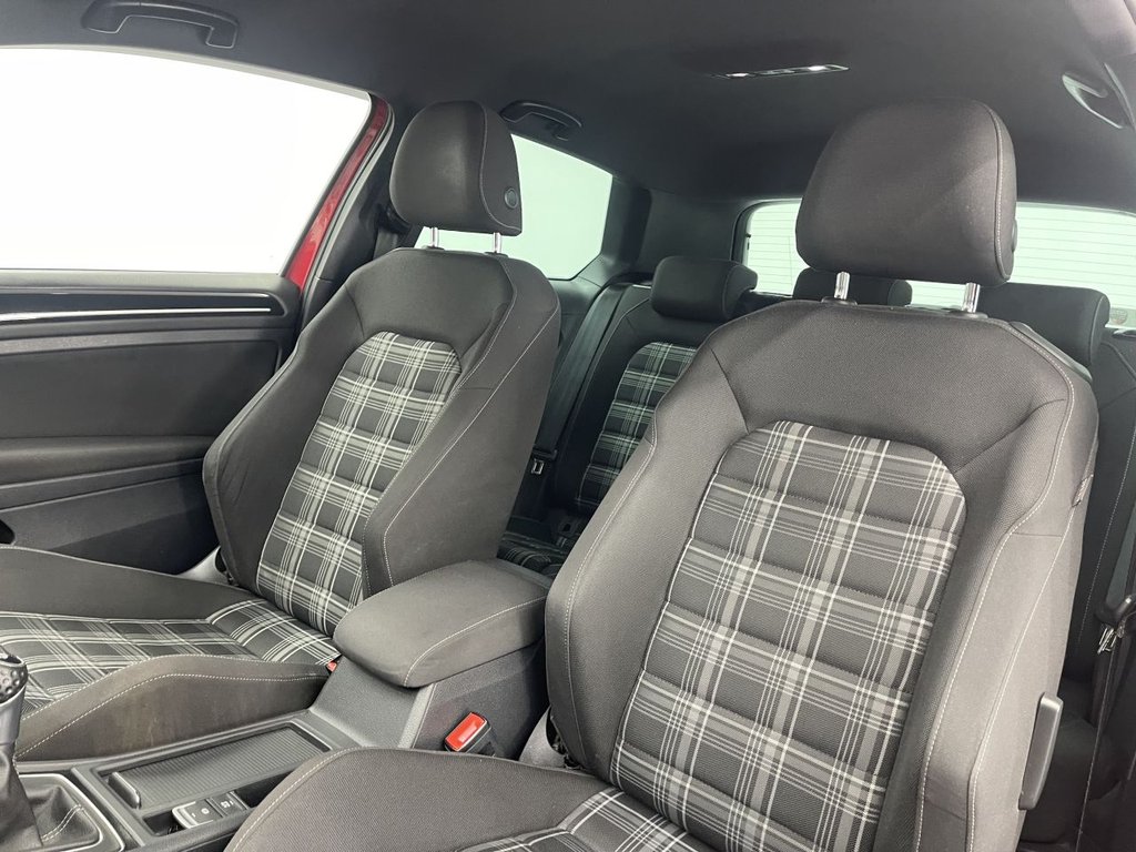 Used Volkswagen Golf 2016 for sale - 77383739: Photo 14