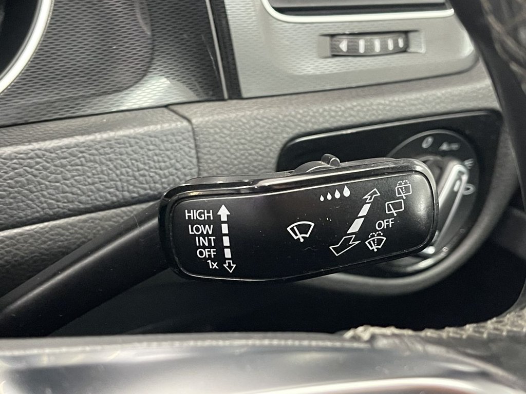 Used Volkswagen Golf 2016 for sale - 77383739: Photo 21