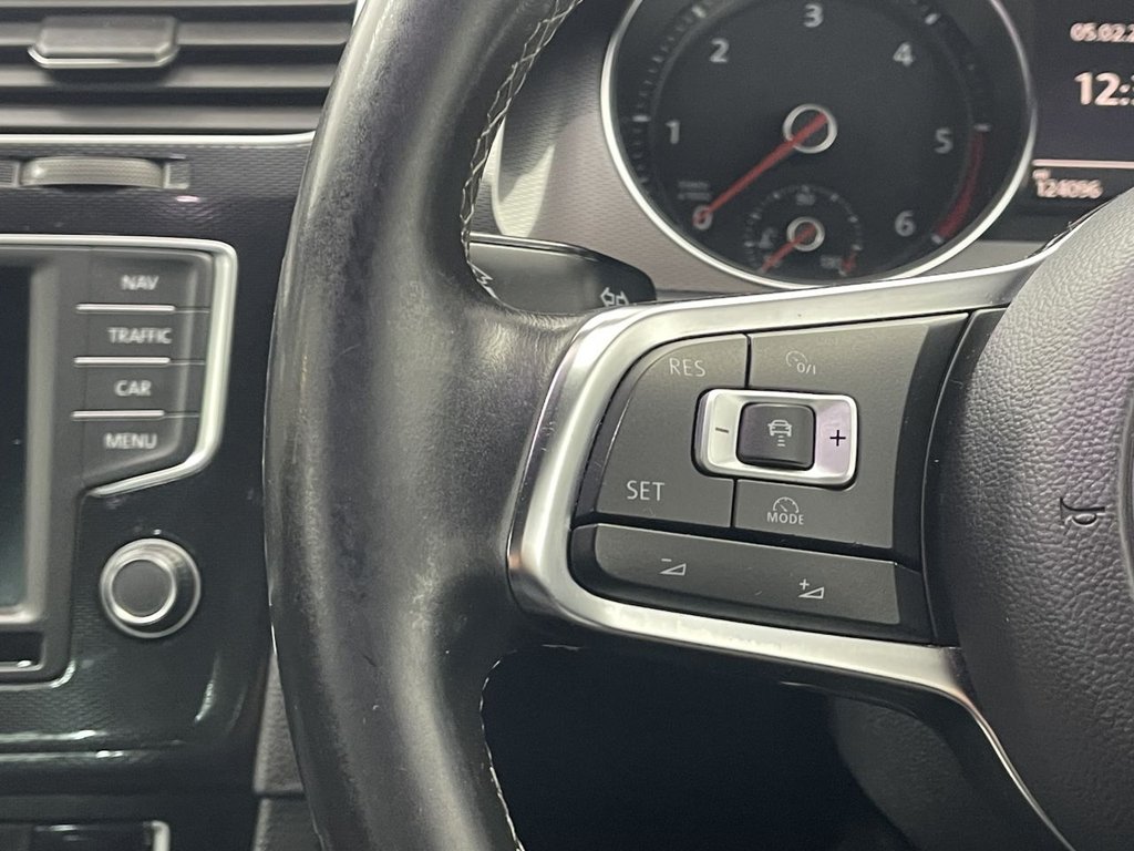 Used Volkswagen Golf 2016 for sale - 77383739: Photo 22